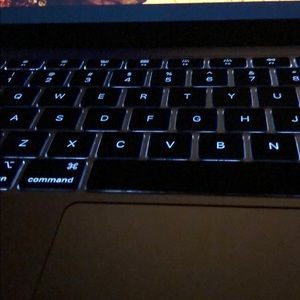 Meet your Posher, Libby